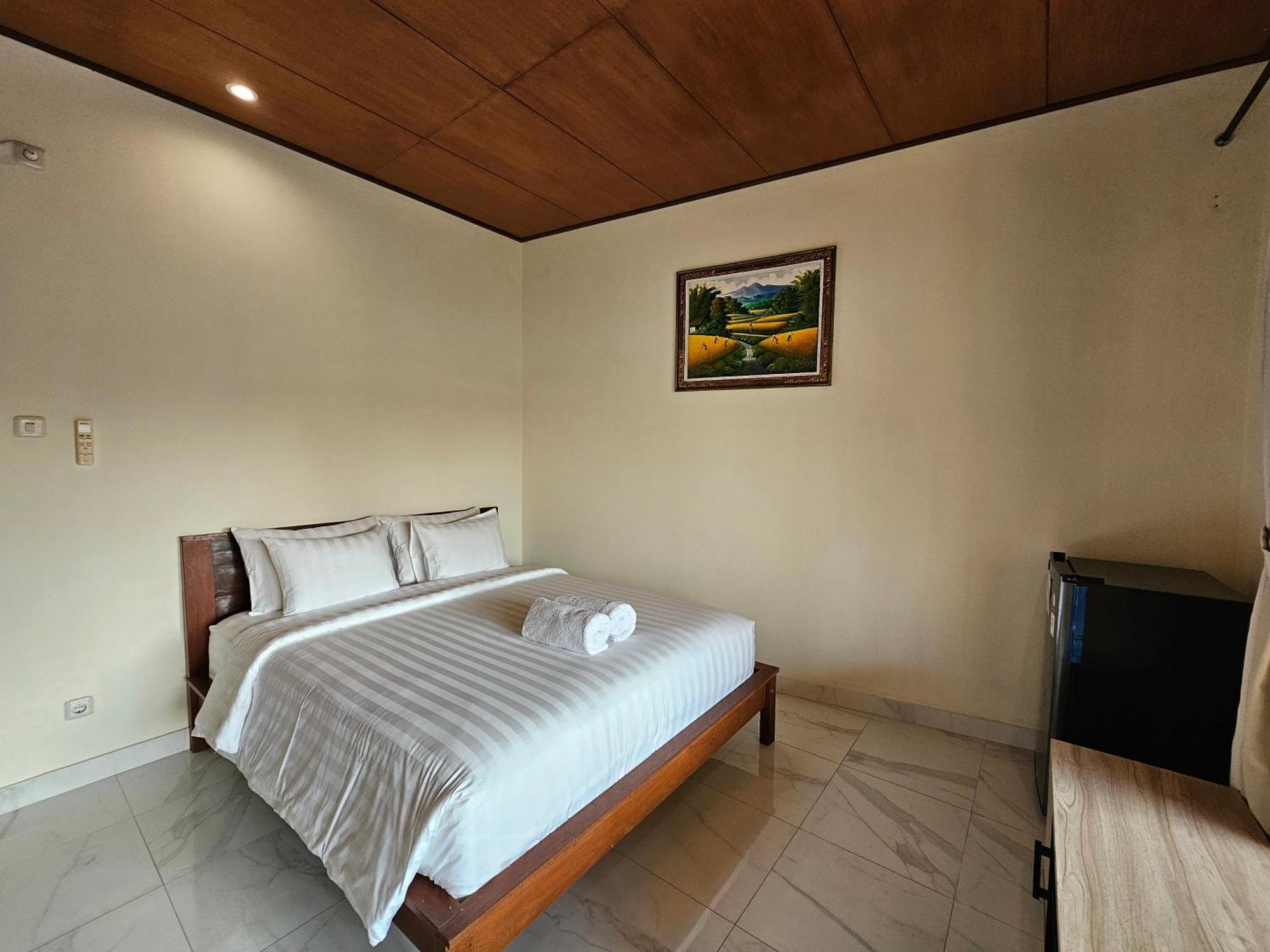 Tegalsari Guest House Canggu Екстериор снимка